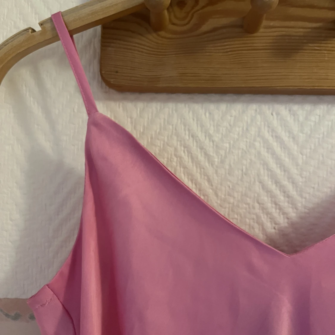 En rosa lång klänning från Lindex/Zalando - 91