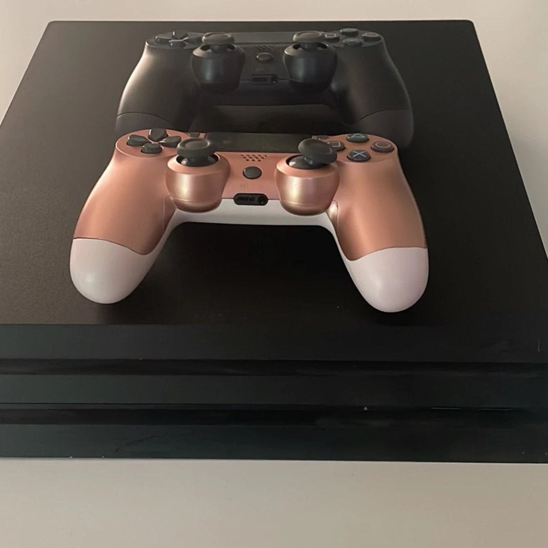Ps4 1tb - 90