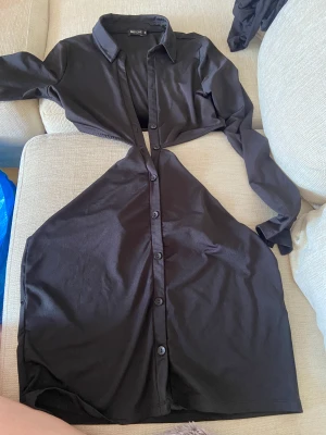 Klänning  - Ny storlek. M 