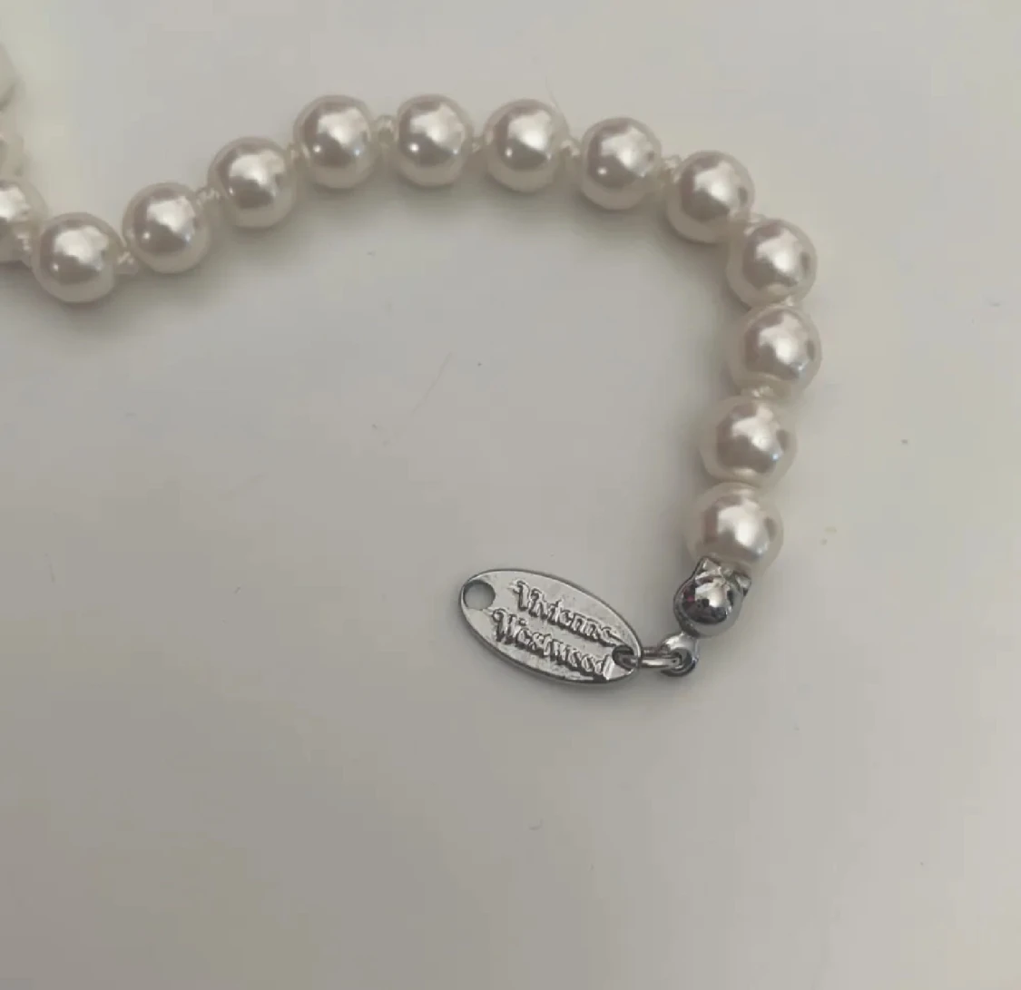 Vivienne westwood  - 90