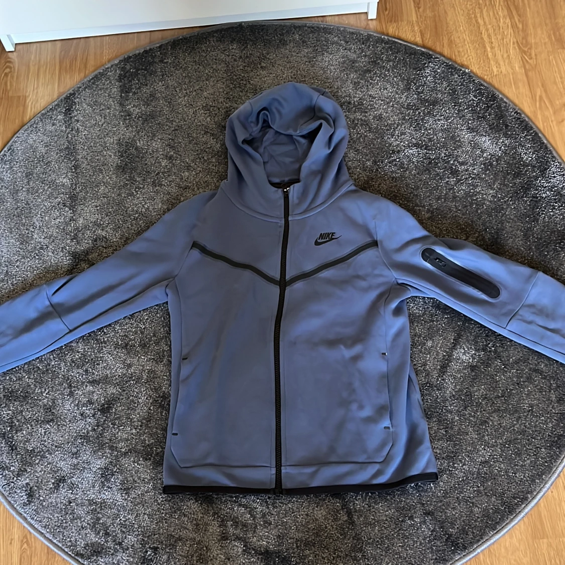 Nike tech fleece 