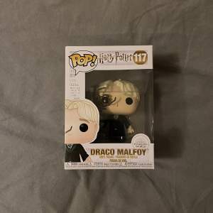 Draco Malfoy funko pop, förvarad i sin box. Säljs för 120kr. 