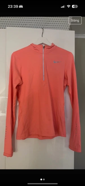 Korallrosa träningströja - Korallrosa träningströja från Nike🩷