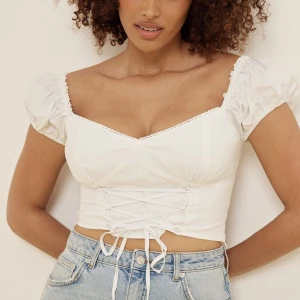 Vit blus - Superfin blus som tyvärr inte kommer till användning längre