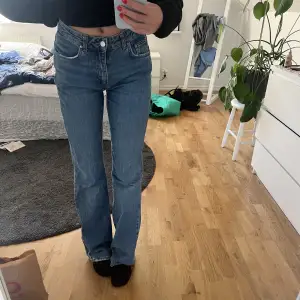 Snygga sköna jeans från Gina Tricot 