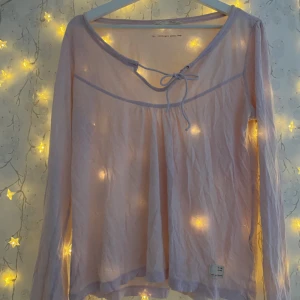 Odd Molly topp💗 - Topp från Odd Molly topp💗Skriv för fler bilder!!🫶🏼