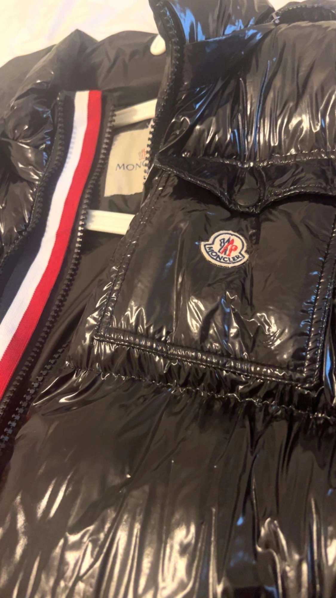 Moncler jacka  - 90