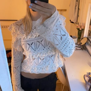 Stickad tröja från zara - Stickad tröja från zara som ej kommit till användning💓