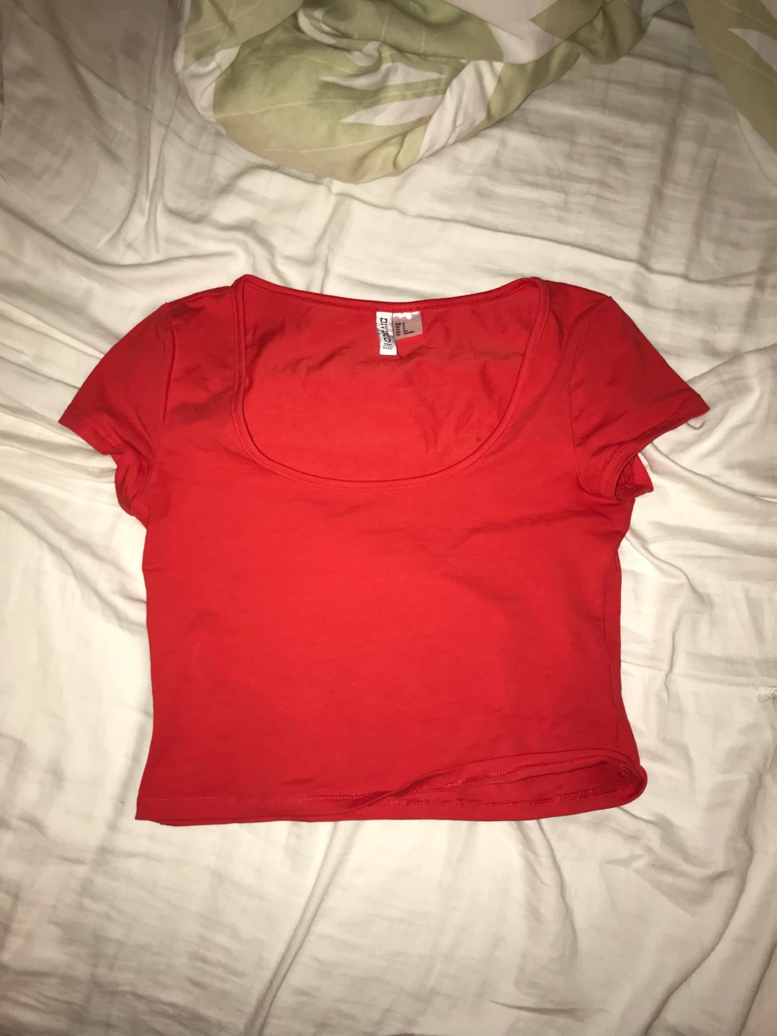 Röd cropped t-shirt - 90