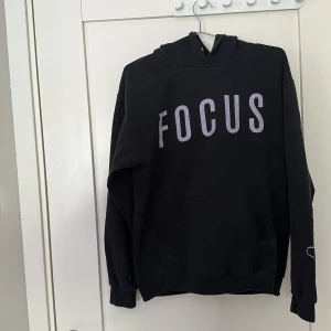 FOCUS Hoodie - FOCUS hoodie, Jacob Whitesides strl S