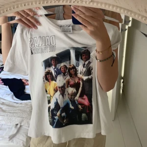 DALLAS T-SHIRT - Passar mig som oftast har XS/S 