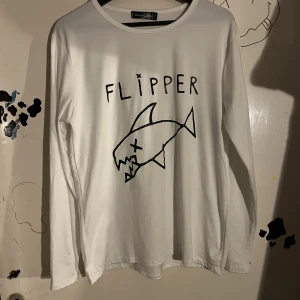 Kurt Cobain ”flipper” dupe  - Köpt på AliExpress, något genomskinlig och tight