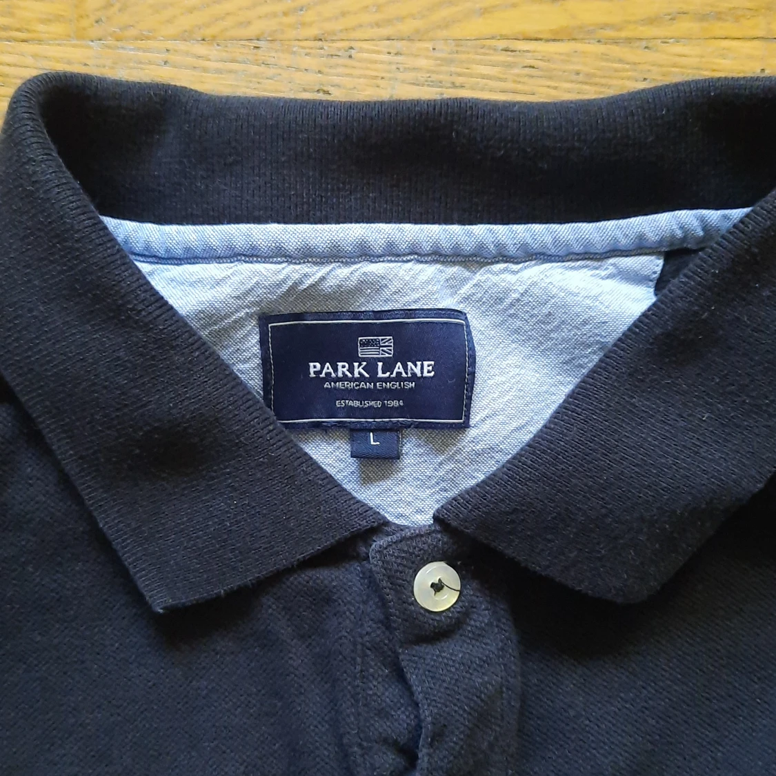 Mörkblå skjorta/ fin t-shirt - 91