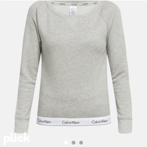 Calvin Klein tröja - Strl S fint skick💕
