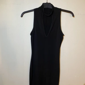 Klänning  - Fint skick 