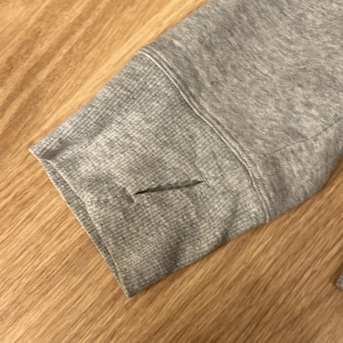 Tommy Hilfiger sport hoodie  - 90