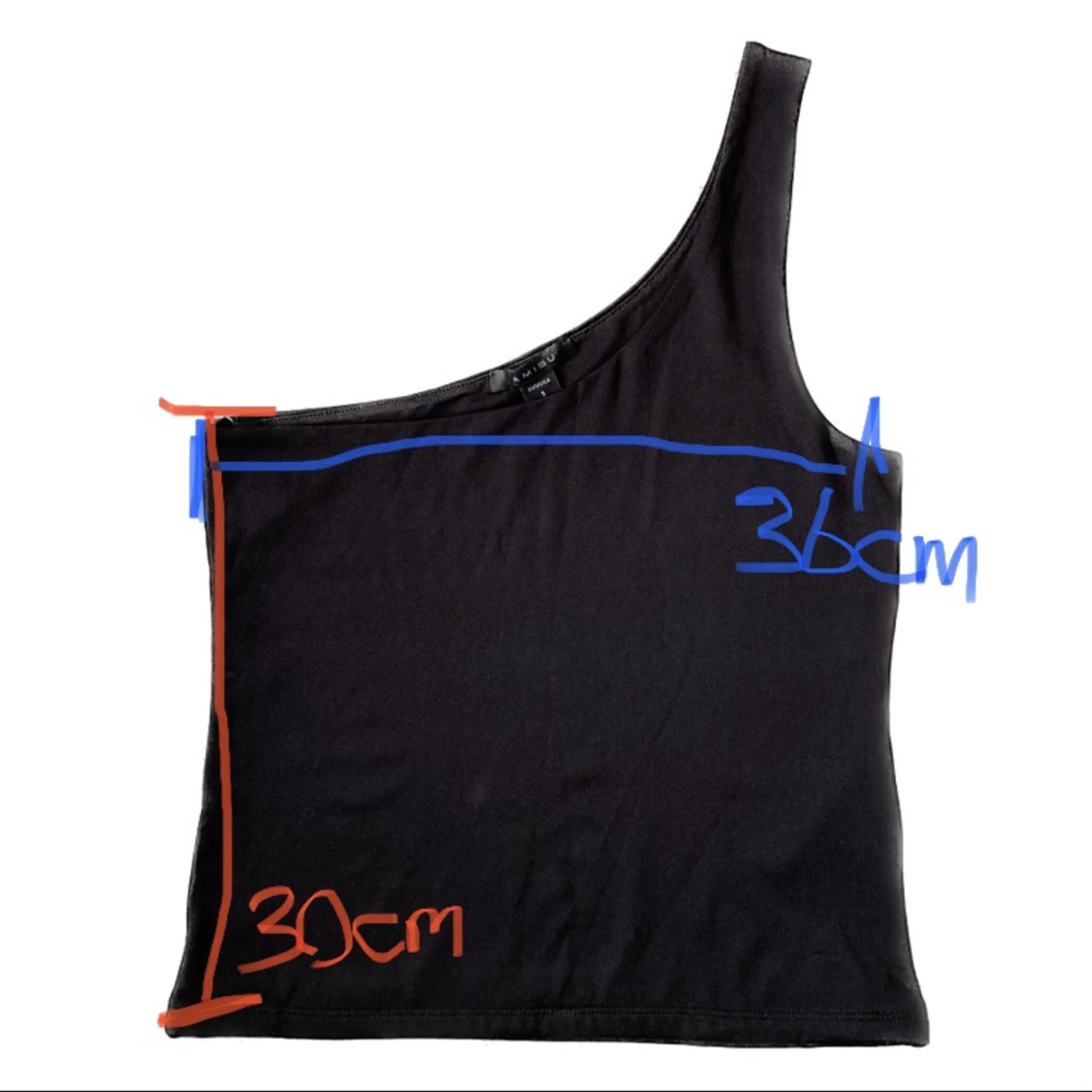 Linne med ett axelband - 91