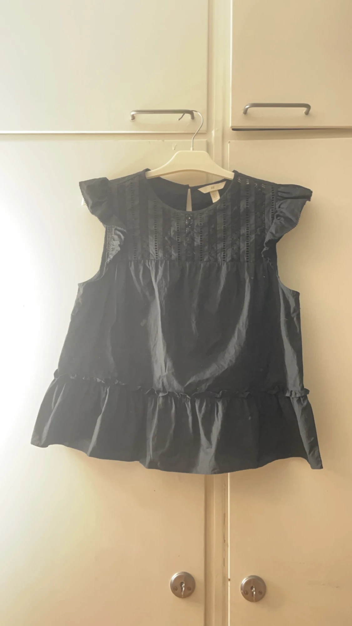 Kortärmad spetsblus 