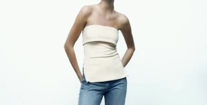 Zara topp - Topp från Zara med dragkedjor på sida . Helt oanvänd 