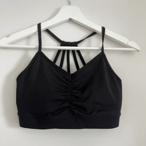 Sport-bh  - Aldrig använd! 