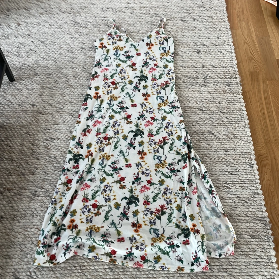 Långklänning med slits