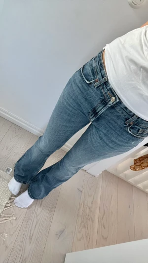 Lågmidjade jeans - Från zara💞