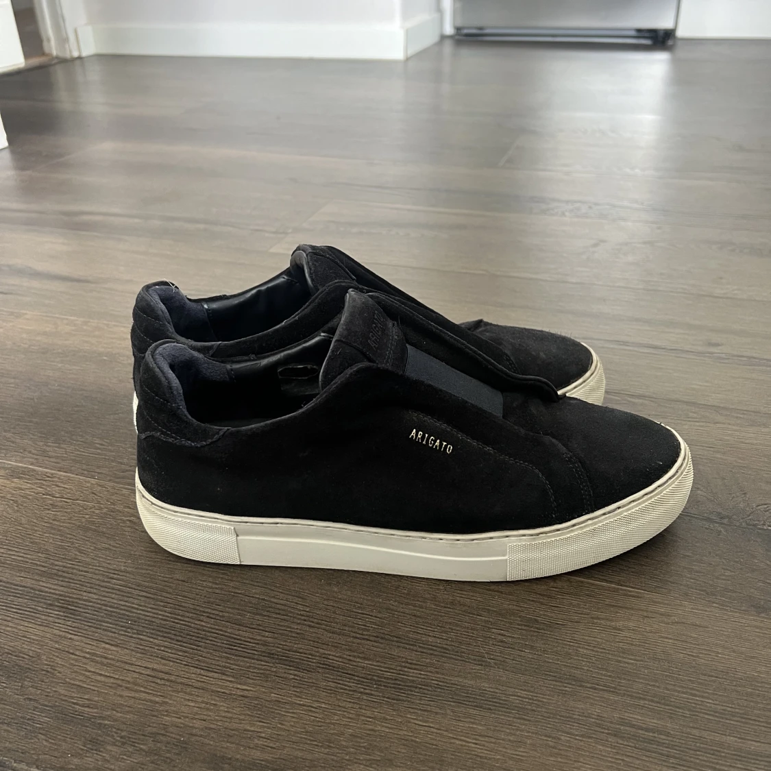 Axel Arigato skor