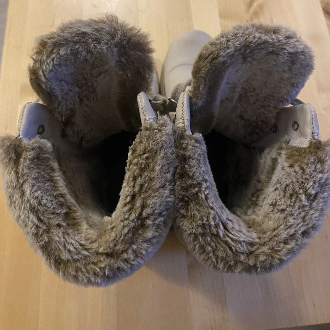 Panama Jack skor  - 90