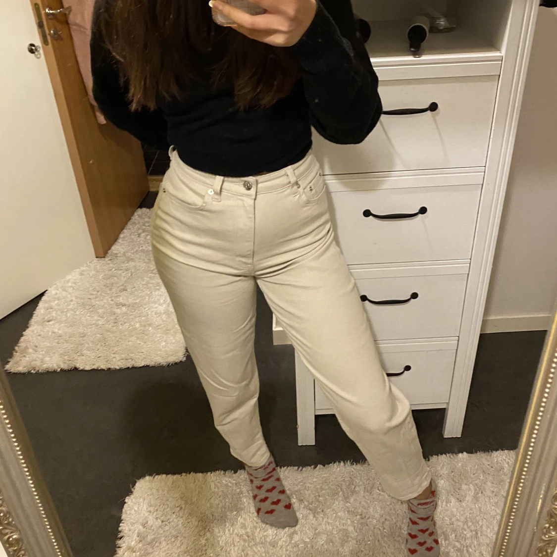 Vita mom jeans från H&M