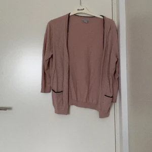 Klänning/kjol - Nästan helt nya 