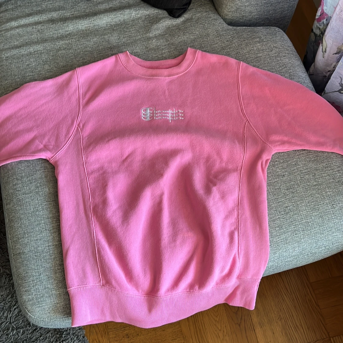 Rosa Champion sweatshirt 
