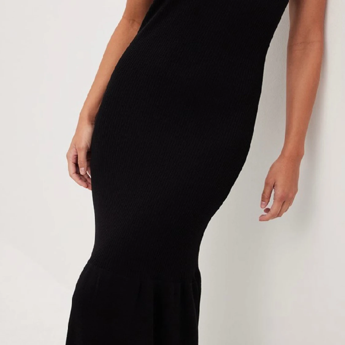 Maxi svart klänning NA-KD - 90