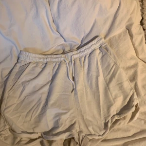 Mjukisshorts - Bekväma pyjamas shorts.