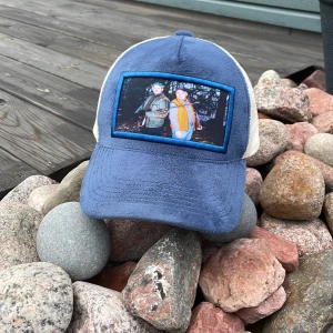 Leif å Billy velvet keps - Tvär det Leif p Billy keps för endast 375kr👍💯