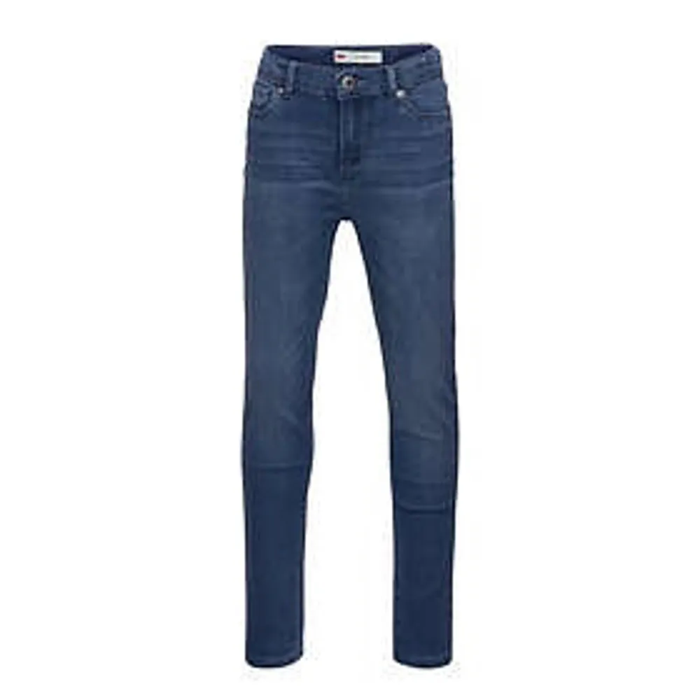 Helt oanvända jeans från Levis i modell 711 storlek 27💗. Jeans & Byxor.