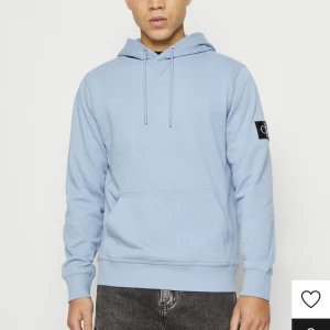 Ck hoodie  - Fel fri ck hoodie