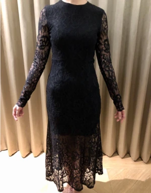 &Other Storie new dress - Brand New &Other Stories dress with open back (borrowed pics)