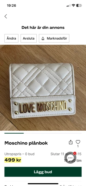 Moschino plånbok  - Super fin plånbok  *NY* Creme vit Love Moschino 