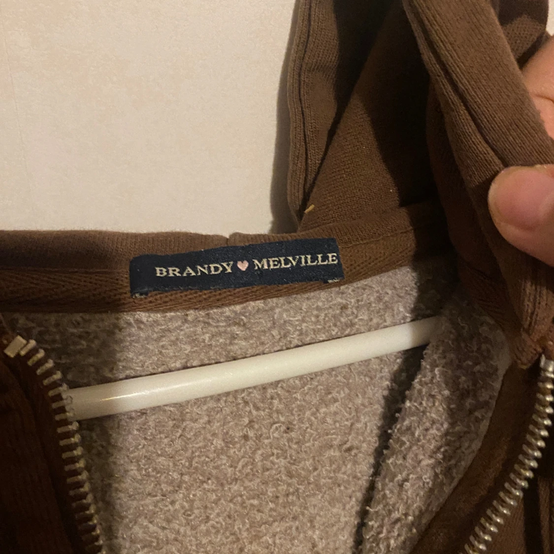 Brandy Melville hoodie - 90