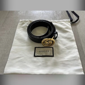 Gucci bälte - Kvitto finns tyvärr inte 8/10 kond  Fler bilder kan skickas vi önskemål