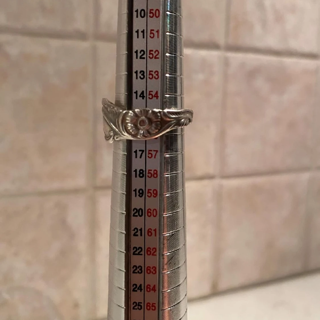 Ring av nysilver - 91