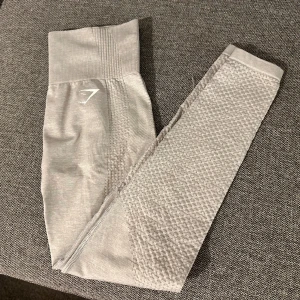Gymshark tights - Ljusgråa Gymshark tights i fint skick 