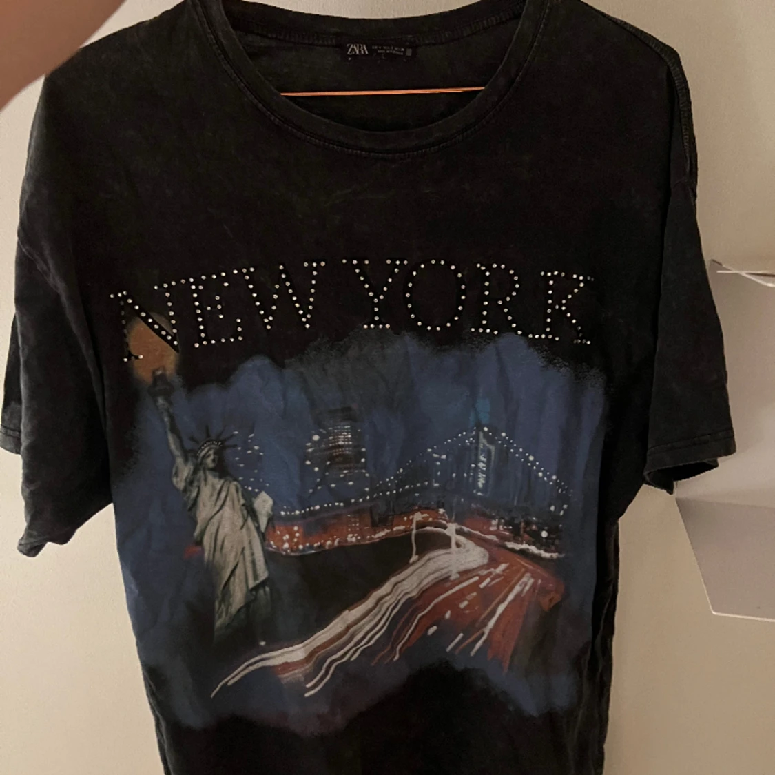 Zara tshirt