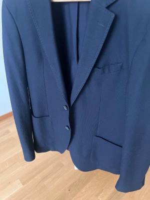 Massimo dutti kavaj  - Används bara 2 gånger . 