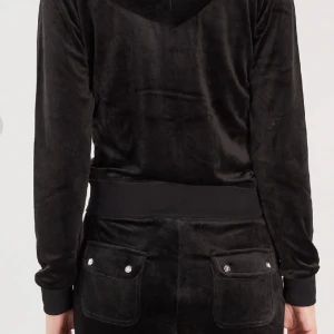 Juicy dress - Trojan ör äldre modellen storlek M men sitter som S och byxorna är i xs, kan säljas separat! 