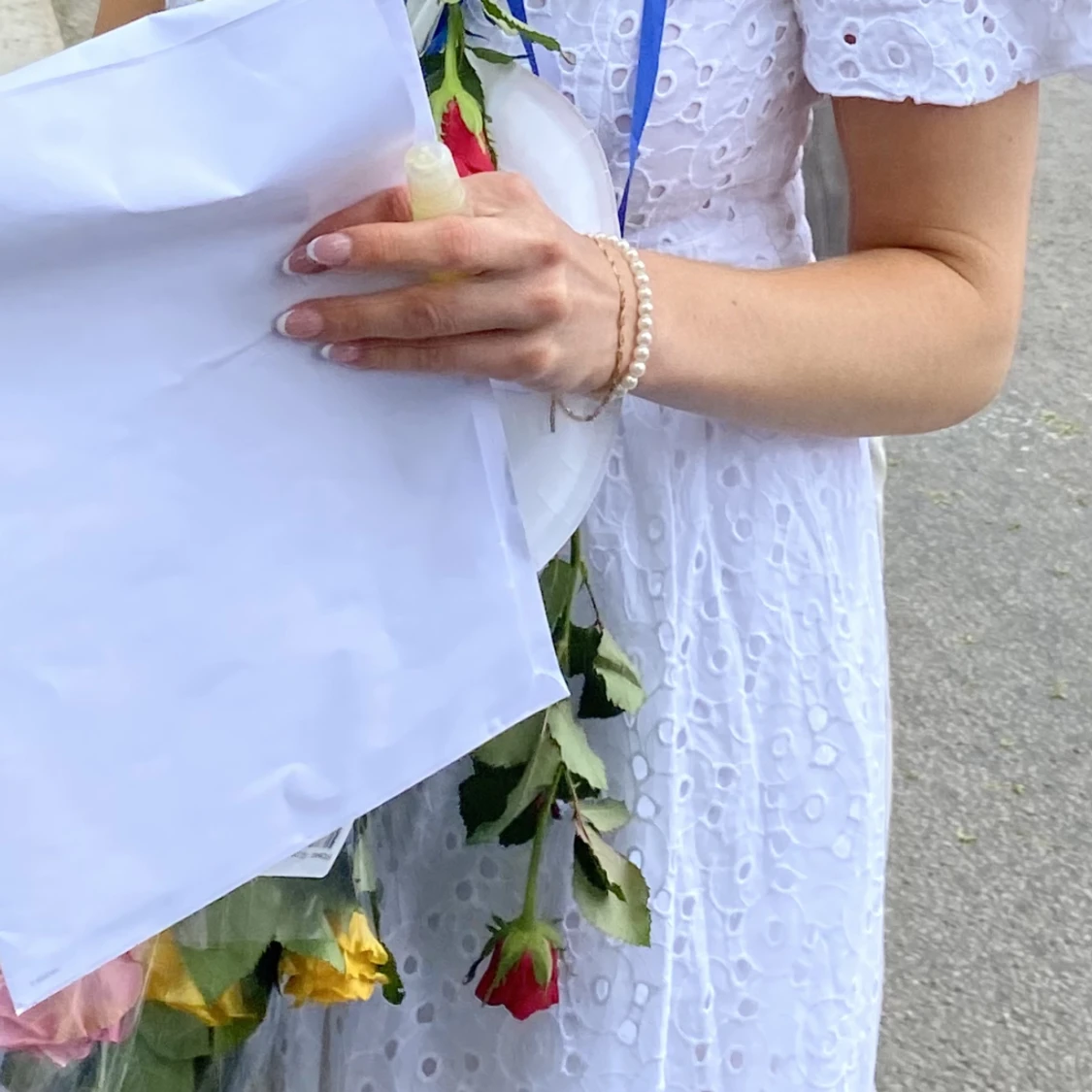 Studentklänning/vit sommarklänning - 90