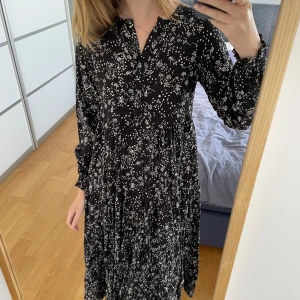 Klänning från zara  - Storlek S! Bra skick