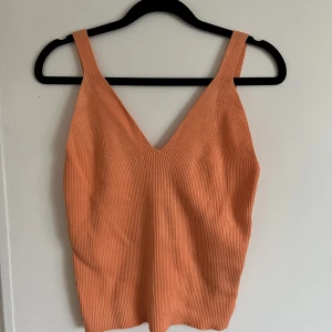 Stickat linne - Oanvänd med prislapp kvar