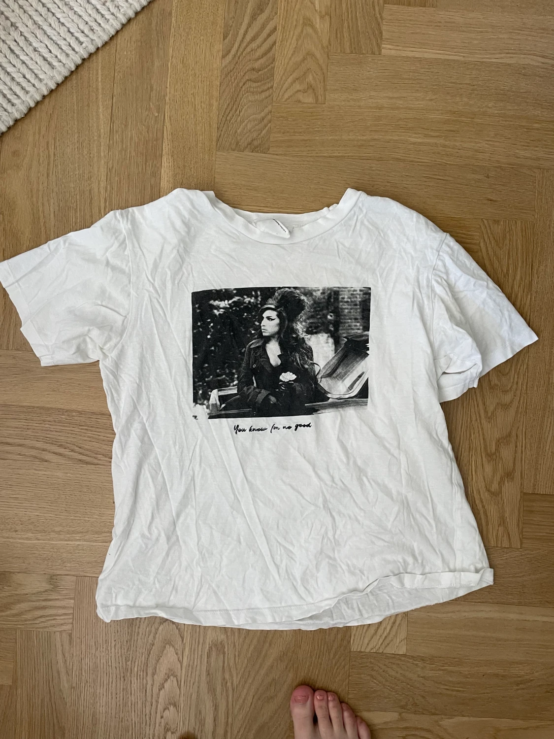 Vit tshirt med tryck - 90