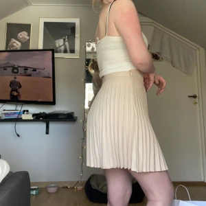 Kjol - Från shein.  Endast använd en gång 